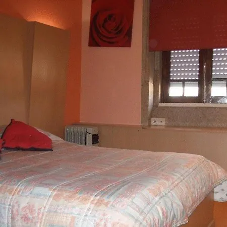 Residencial Paranhos לינה וארוחת בוקר