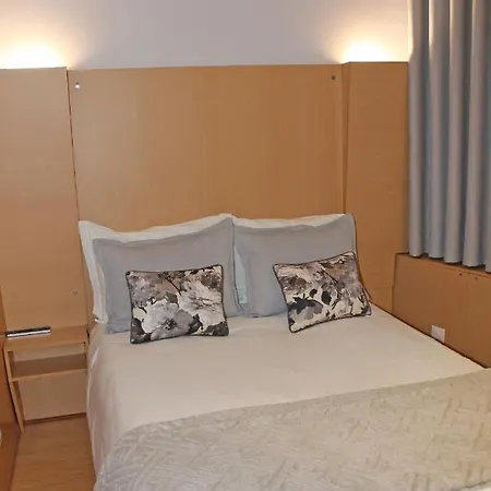 Residencial Paranhos לינה וארוחת בוקר